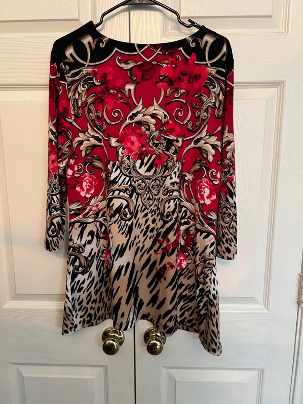 JM Collection Large Red Floral & Animal Print Tunic - Picture 2 of 2